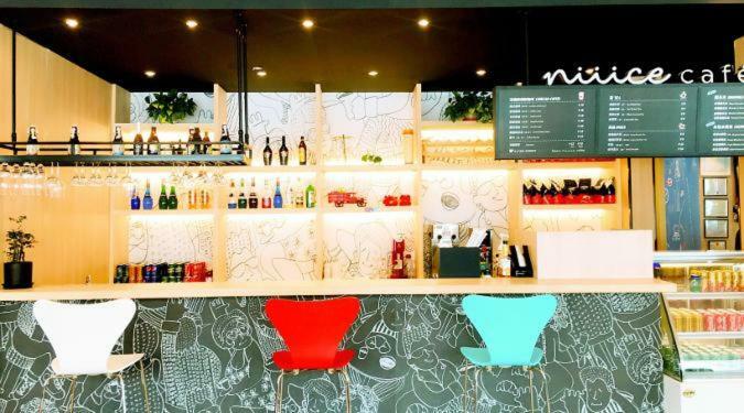 Ibis Urumqi Weixing Square Hotel 외부 사진
