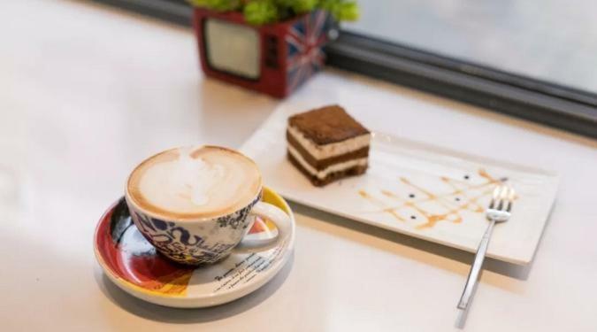 Ibis Urumqi Weixing Square Hotel 외부 사진